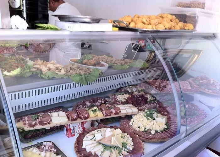 Azienda Agrituristica Giuliana Alloggio per agriturismo *